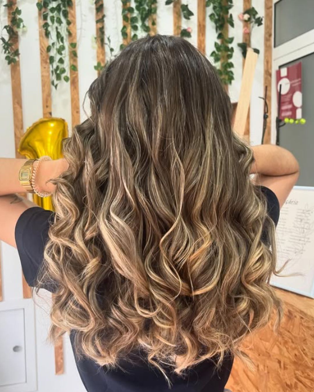 Hair }Studio By Mara Nascimento